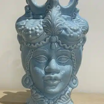 Vase Bleu - Elle - Fleuriste Paris 11 - Yann-H2o - Métro Voltaire -